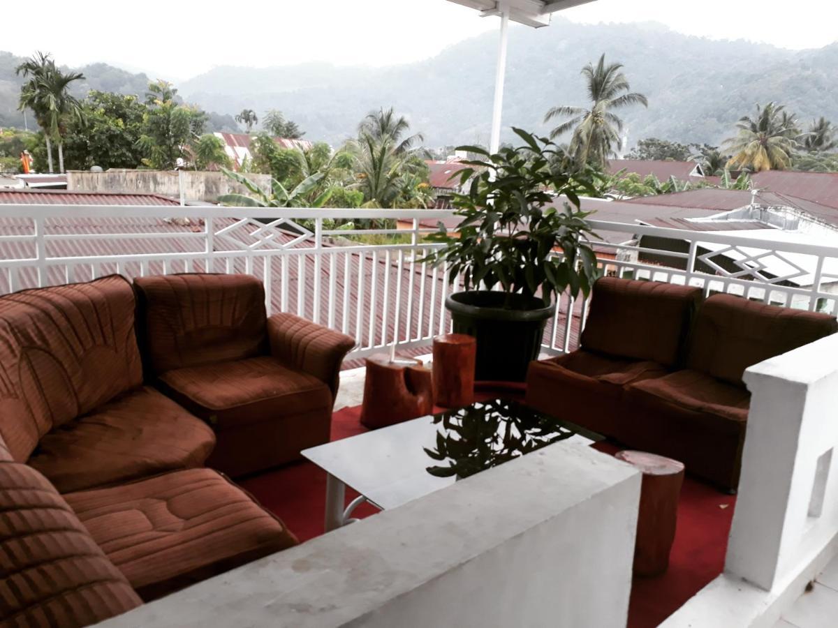 Bumimi Homestay Painan Exterior foto